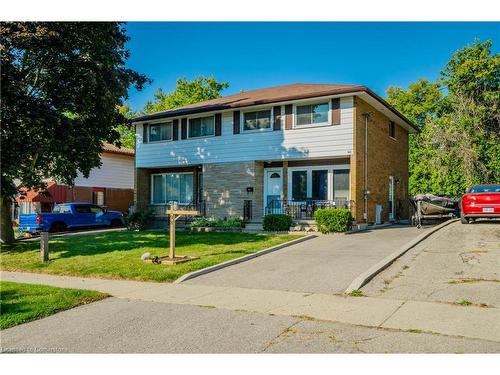 98 Scenic Drive, Kitchener, ON - Outdoor With Facade