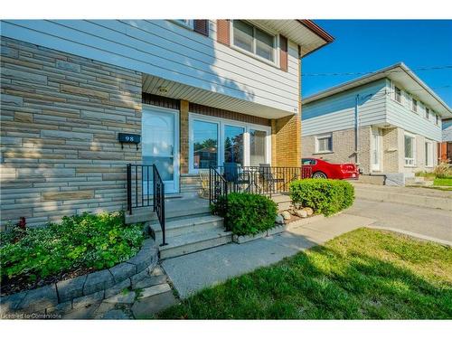 98 Scenic Drive, Kitchener, ON - Outdoor