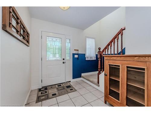 18 Porter Drive, Guelph, ON - Indoor Photo Showing Other Room