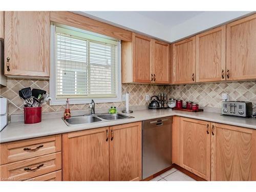 18 Porter Drive, Guelph, ON - Indoor Photo Showing Kitchen With Double Sink