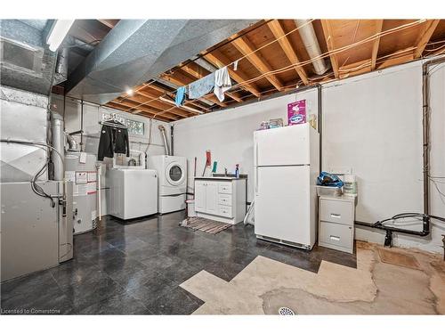 50 Rouse Avenue, Cambridge, ON - Indoor Photo Showing Laundry Room