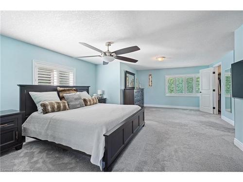 728 Country Squire Road, Waterloo, ON - Indoor Photo Showing Bedroom