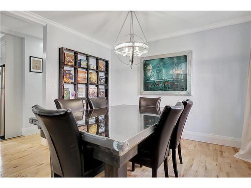 87 Simeon Street, Kitchener, ON - Indoor Photo Showing Dining Room