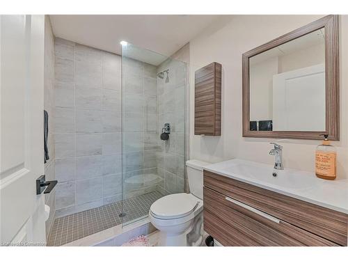 201-11 Beckwith Lane, The Blue Mountains, ON - Indoor Photo Showing Bathroom