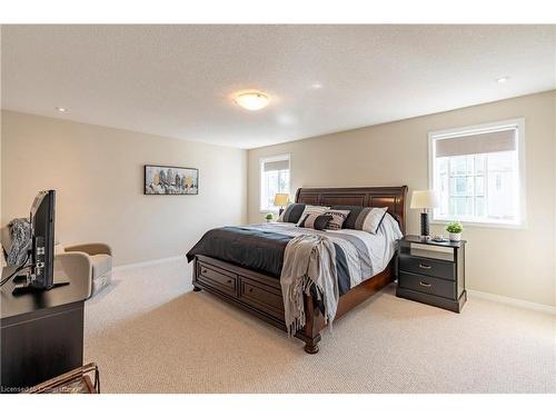 361 Bamberg Crescent, Waterloo, ON - Indoor Photo Showing Bedroom