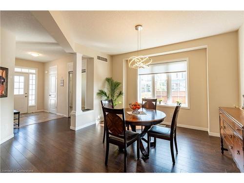 361 Bamberg Crescent, Waterloo, ON - Indoor Photo Showing Dining Room