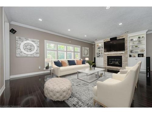 290 Woodridge Drive, Mannheim, ON - Indoor Photo Showing Living Room With Fireplace