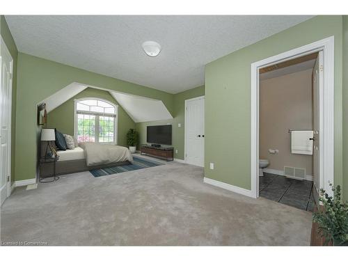 290 Woodridge Drive, Mannheim, ON - Indoor