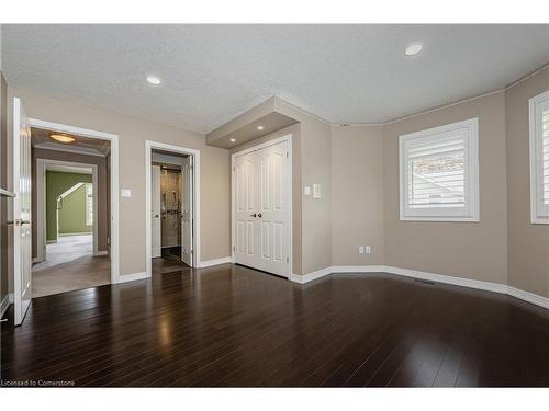 290 Woodridge Drive, Mannheim, ON - Indoor Photo Showing Other Room