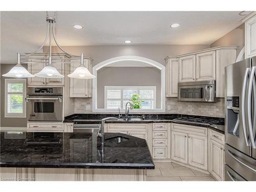 290 Woodridge Drive, Mannheim, ON - Indoor Photo Showing Kitchen With Double Sink With Upgraded Kitchen