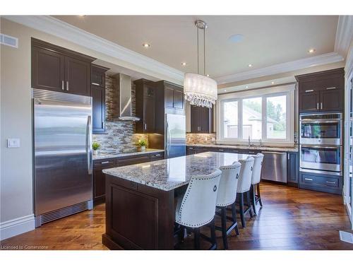 1123 Notre Dame Drive, Petersburg, ON - Indoor Photo Showing Kitchen With Upgraded Kitchen