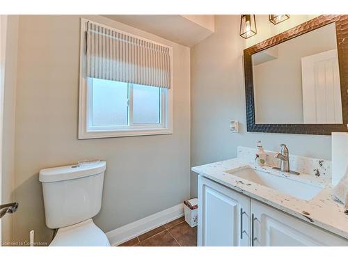 112 Browning Trail, Barrie, ON - Indoor Photo Showing Bathroom