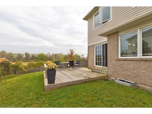 38 Manhattan Circle, Cambridge, ON - Outdoor With Exterior