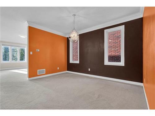 392 Kincardine Terrace, Milton, ON - Indoor Photo Showing Other Room