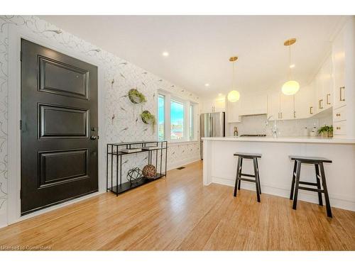 103 Fairmount Road, Kitchener, ON - Indoor Photo Showing Kitchen With Upgraded Kitchen