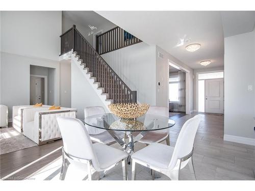 785 Sundrops Court, Waterloo, ON - Indoor Photo Showing Dining Room