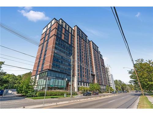 1402-1235 Richmond Street, London, ON - Outdoor With Facade