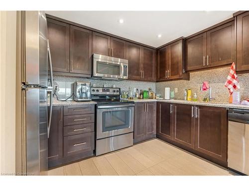 1402-1235 Richmond Street, London, ON - Indoor Photo Showing Kitchen