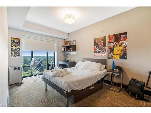 1402-1235 Richmond Street, London, ON - Indoor Photo Showing Bedroom