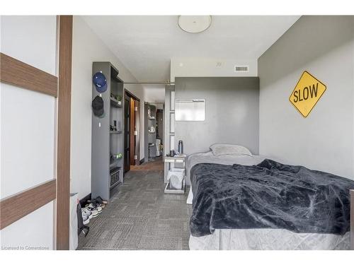 1402-1235 Richmond Street, London, ON - Indoor Photo Showing Bedroom