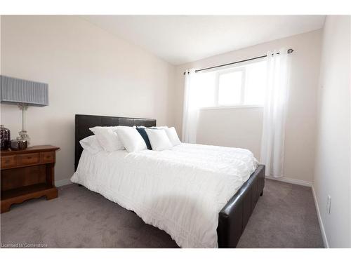 604 Royal Fern Street, Waterloo, ON - Indoor Photo Showing Bedroom