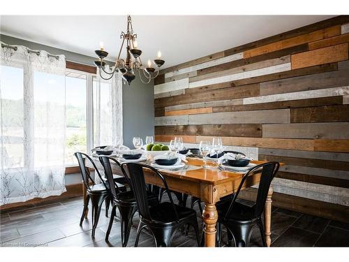 188 Lakeshore Road E, The Blue Mountains, ON - Indoor Photo Showing Dining Room