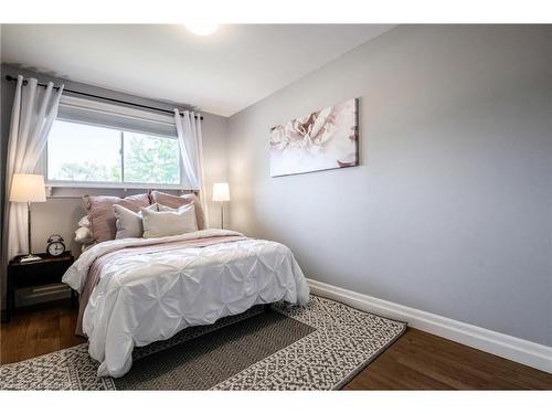 188 Lakeshore Road E, The Blue Mountains, ON - Indoor Photo Showing Bedroom