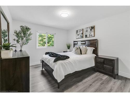 670 Wild Ginger Avenue, Waterloo, ON - Indoor Photo Showing Bedroom