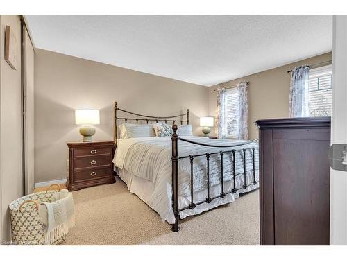 227 Haldane Court, Waterloo, ON - Indoor Photo Showing Bedroom