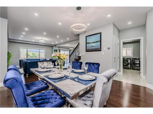 51 Newcastle Court, Kitchener, ON - Indoor Photo Showing Dining Room