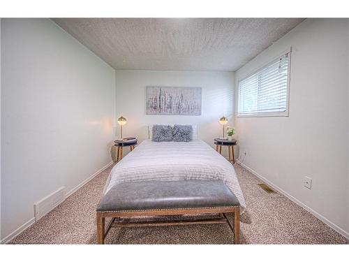 36 The Country Way, Kitchener, ON - Indoor Photo Showing Bedroom