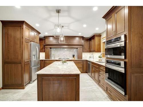 5 Columbo Crt Court, St. George, ON - Indoor Photo Showing Kitchen