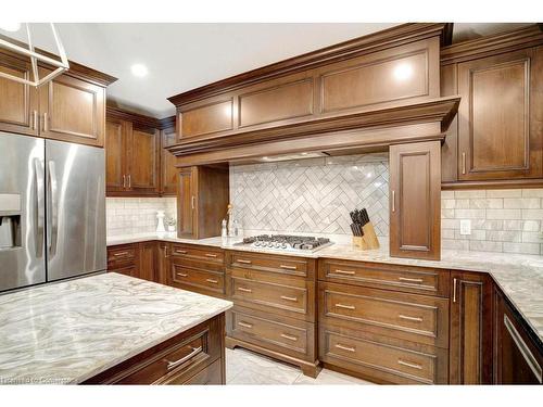 5 Columbo Crt Court, St. George, ON - Indoor Photo Showing Kitchen