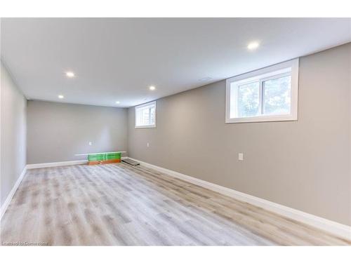 227 Stonybrook Drive, Kitchener, ON - Indoor