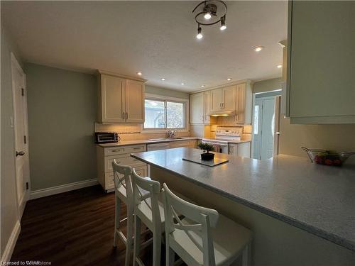 34 Appalachian Crescent, Kitchener, ON - Indoor Photo Showing Kitchen