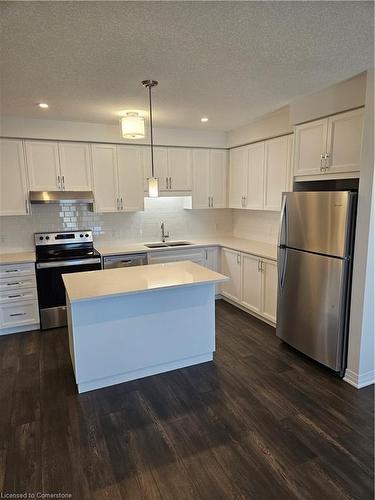 D49-142 Foamflower Place, Waterloo, ON - Indoor Photo Showing Kitchen With Stainless Steel Kitchen