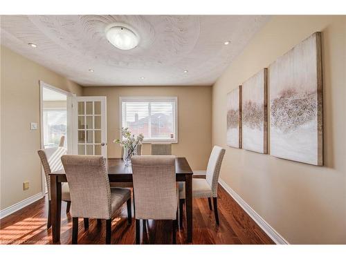 38 Wallace Drive, Cambridge, ON - Indoor Photo Showing Dining Room