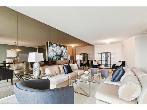 3503-3303 Don Mills Road, North York, ON - Indoor Photo Showing Living Room