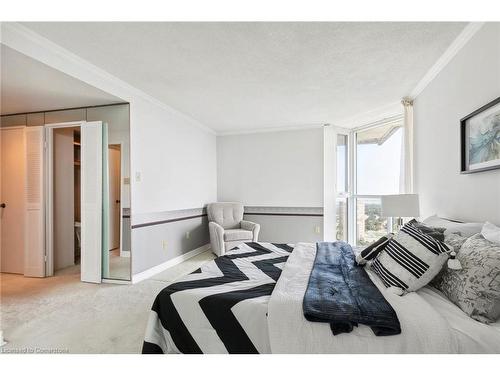 3503-3303 Don Mills Road, North York, ON - Indoor Photo Showing Bedroom