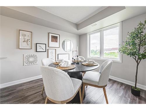 17-350 Fisher Mills Road, Cambridge, ON - Indoor Photo Showing Dining Room