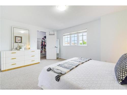 501 Highbrook Court, Kitchener, ON - Indoor Photo Showing Bedroom