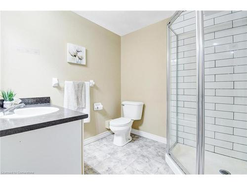 501 Highbrook Court, Kitchener, ON - Indoor Photo Showing Bathroom