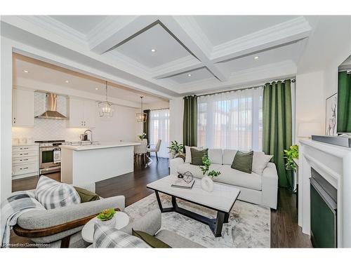 43 Georgina Street, Kitchener, ON - Indoor Photo Showing Living Room