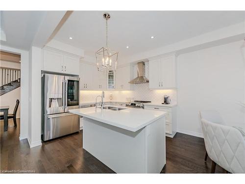 43 Georgina Street, Kitchener, ON - Indoor Photo Showing Kitchen With Double Sink With Upgraded Kitchen