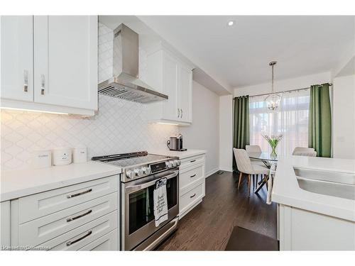 43 Georgina Street, Kitchener, ON - Indoor Photo Showing Kitchen With Upgraded Kitchen