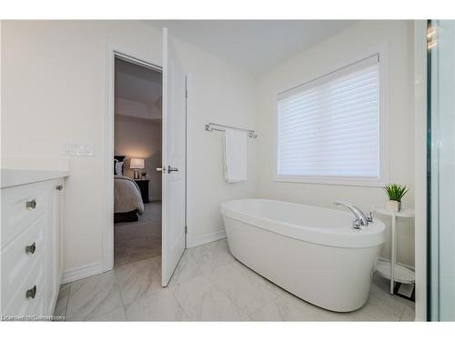 43 Georgina Street, Kitchener, ON - Indoor Photo Showing Bathroom