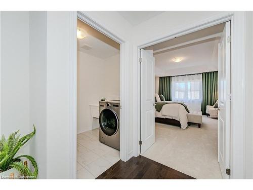 43 Georgina Street, Kitchener, ON - Indoor Photo Showing Laundry Room