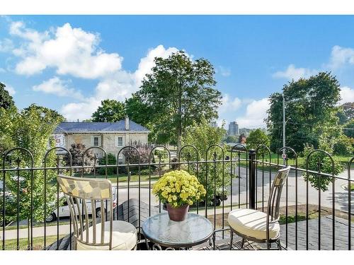 60 Park Avenue, Cambridge, ON - Outdoor With Deck Patio Veranda