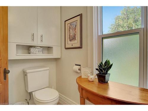 60 Park Avenue, Cambridge, ON - Indoor Photo Showing Bathroom