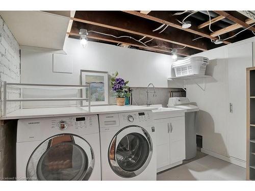 60 Park Avenue, Cambridge, ON - Indoor Photo Showing Laundry Room